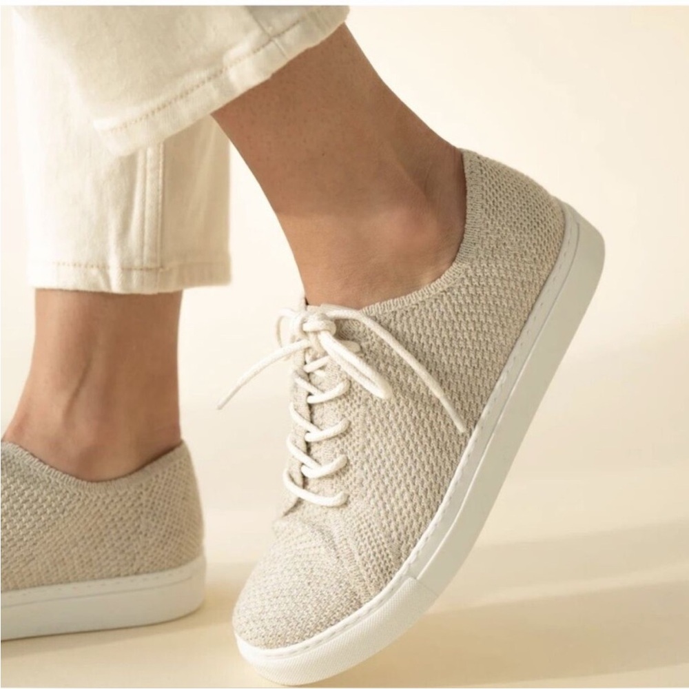NISOLO Women's Go-To Eco-Knit Sneaker in Linen sz 8 NWOT